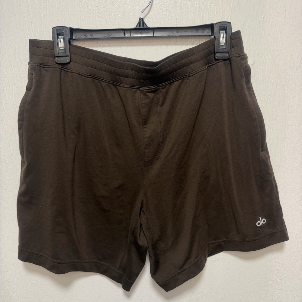 ALO  Athletic Shorts